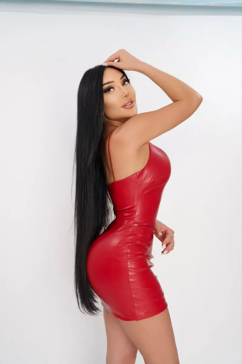 Camila profile in Dubai